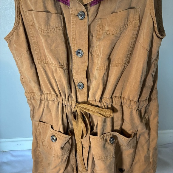 Ariat Women’s First Rodeo Vest - Picture 6 of 13